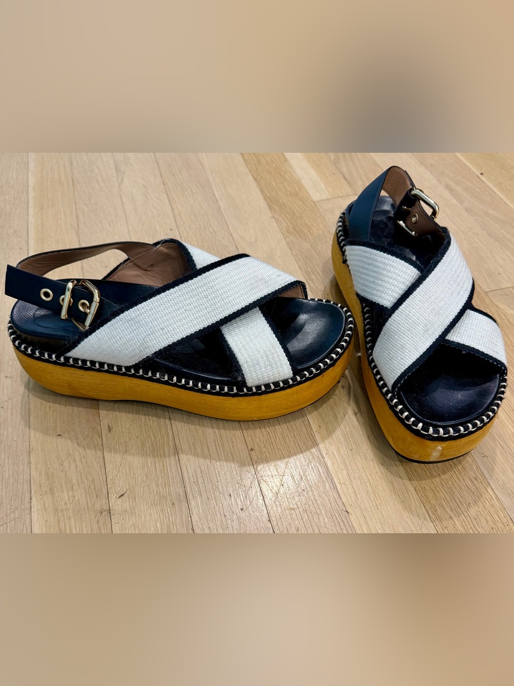 Marni Fussbett Platform Sandals Size 41